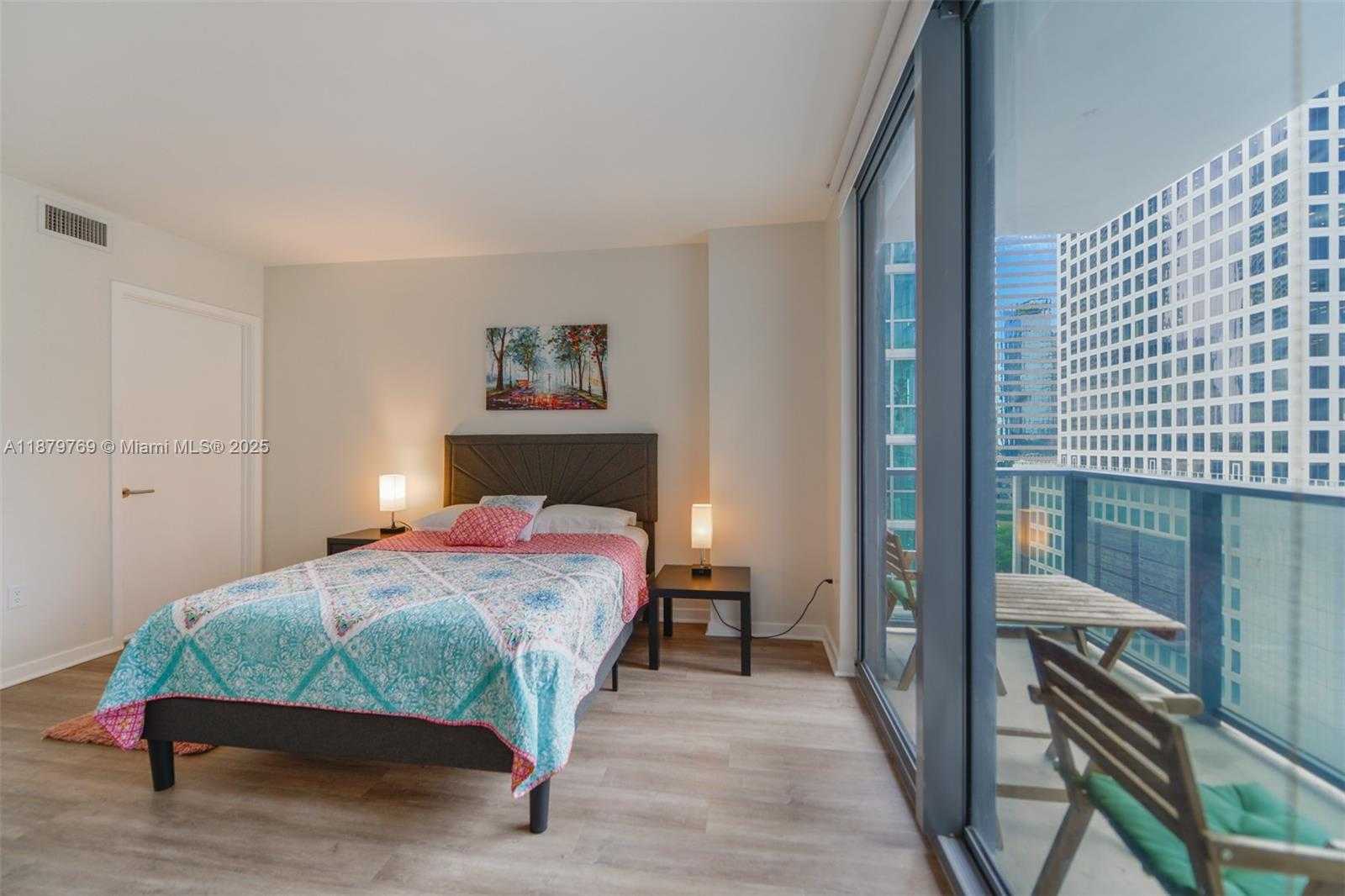 Small Image of 31 SOUTH EAST 6TH ST #1807, Miami Number 15