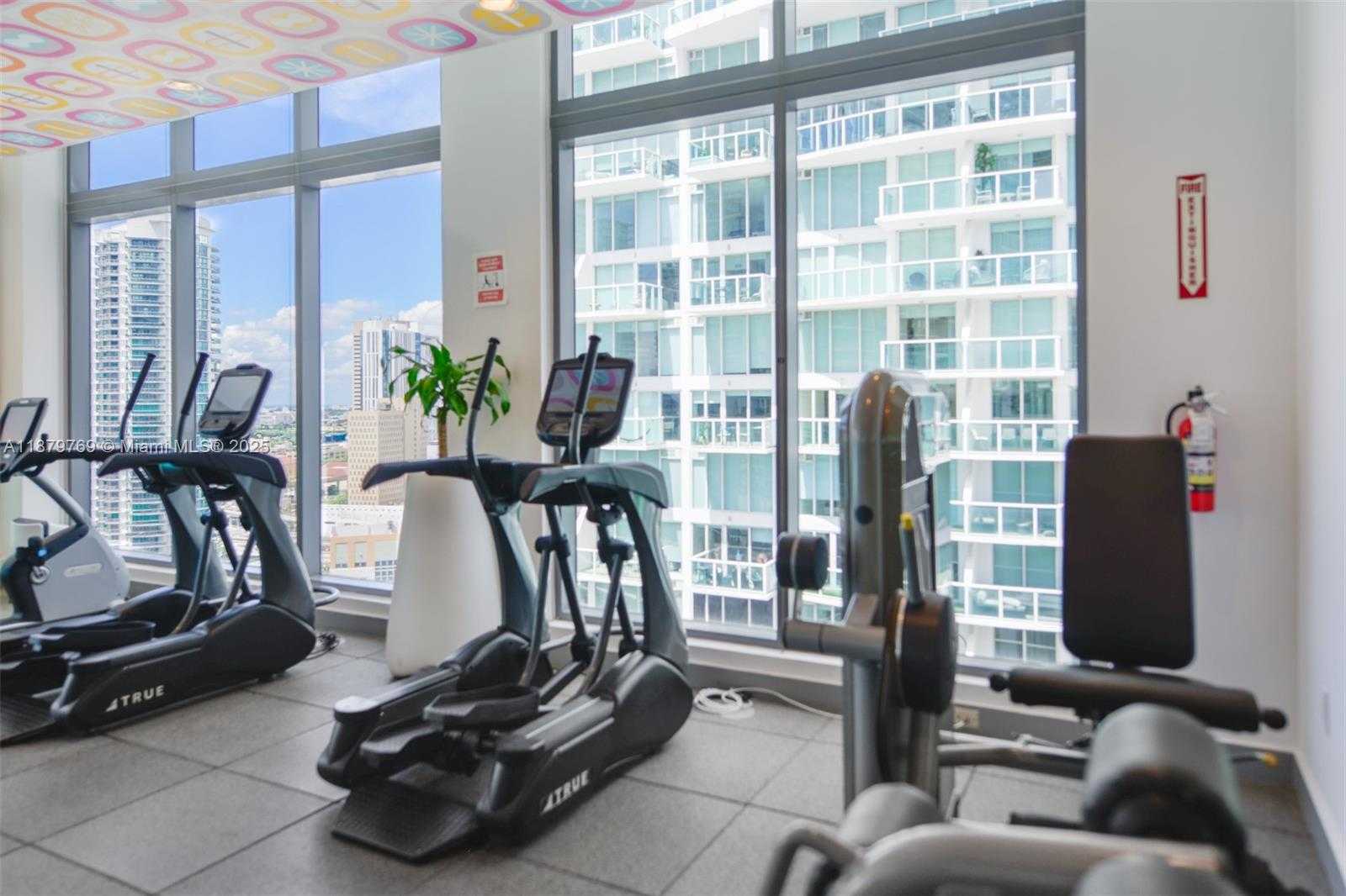 Small Image of 31 SOUTH EAST 6TH ST #1807, Miami Number 34