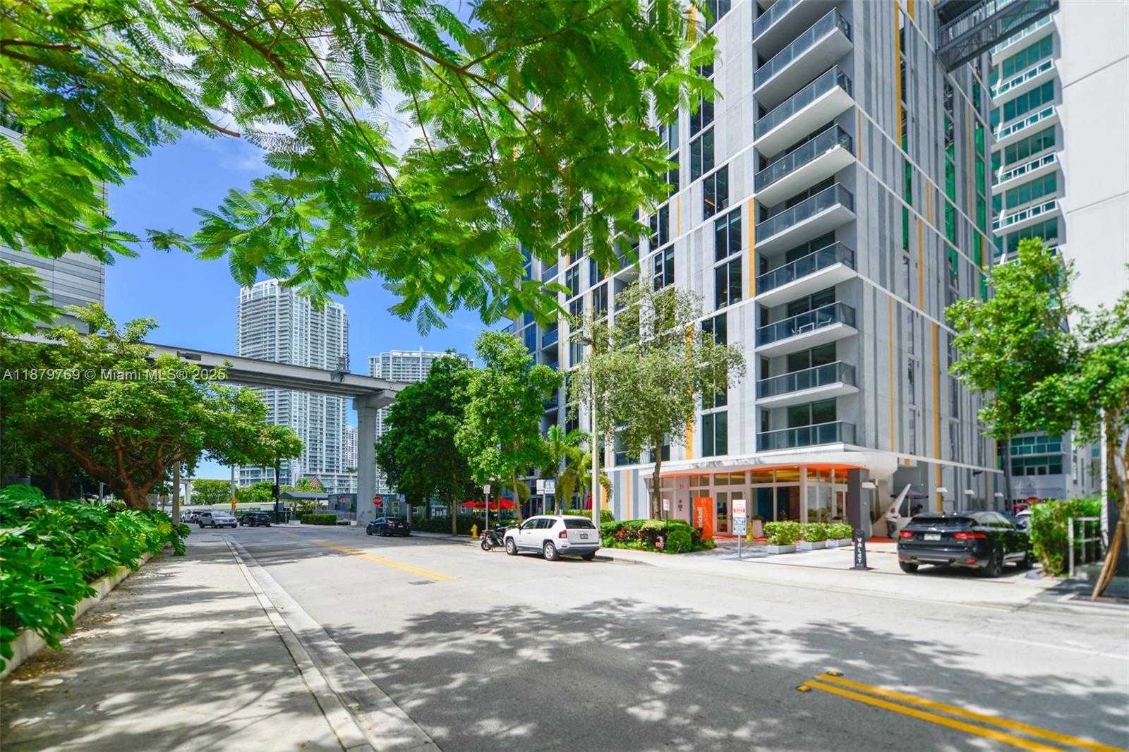 Small Image of 31 SOUTH EAST 6TH ST #1807, Miami Number 40
