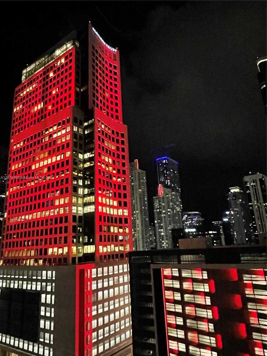 Small Image of 31 SOUTH EAST 6TH ST #1807, Miami Number 45