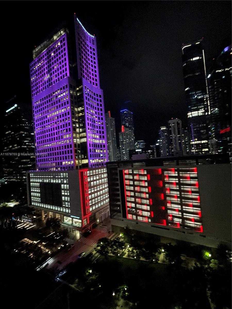 Small Image of 31 SOUTH EAST 6TH ST #1807, Miami Number 46