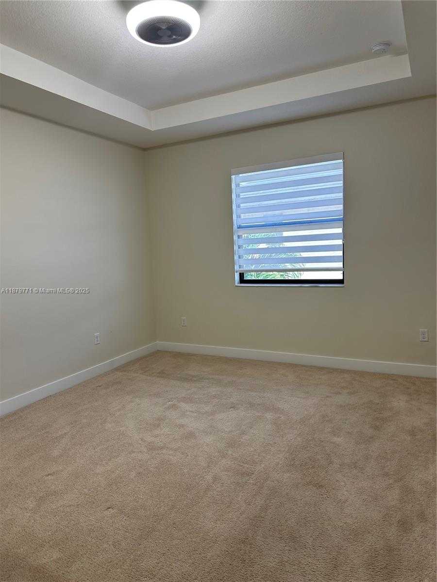 Small Image of 15839 NORTH WEST 91 COURT, Miami Lakes Number 13