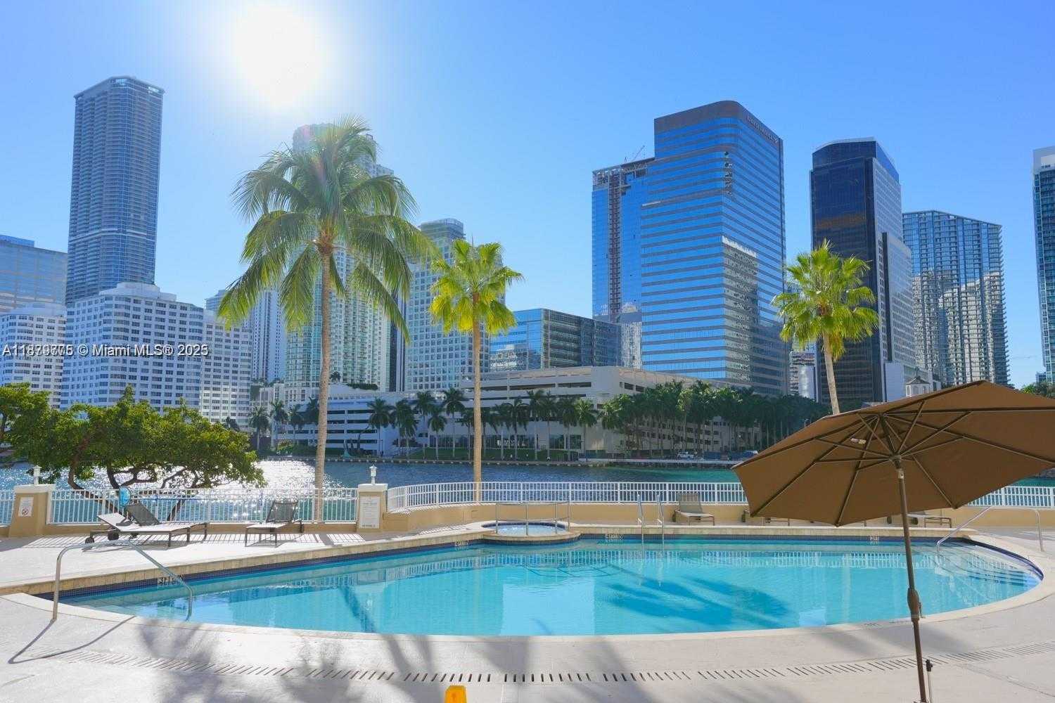 Small Image of 701 BRICKELL KEY BLVD #LPH-10, Miami Number 19