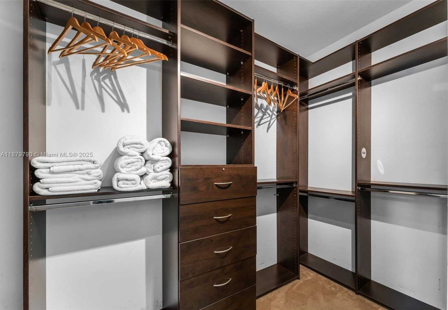 Small Image of 15740 SOUTH WEST 141ST ST, Miami Number 19