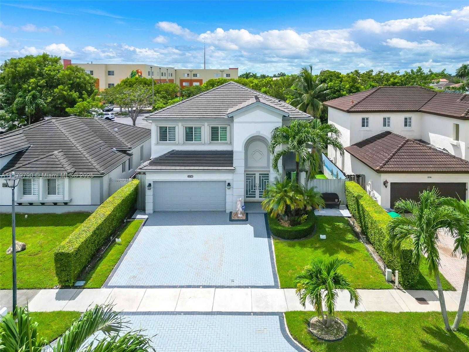 Small Image of 15740 SOUTH WEST 141ST ST, Miami Number 25