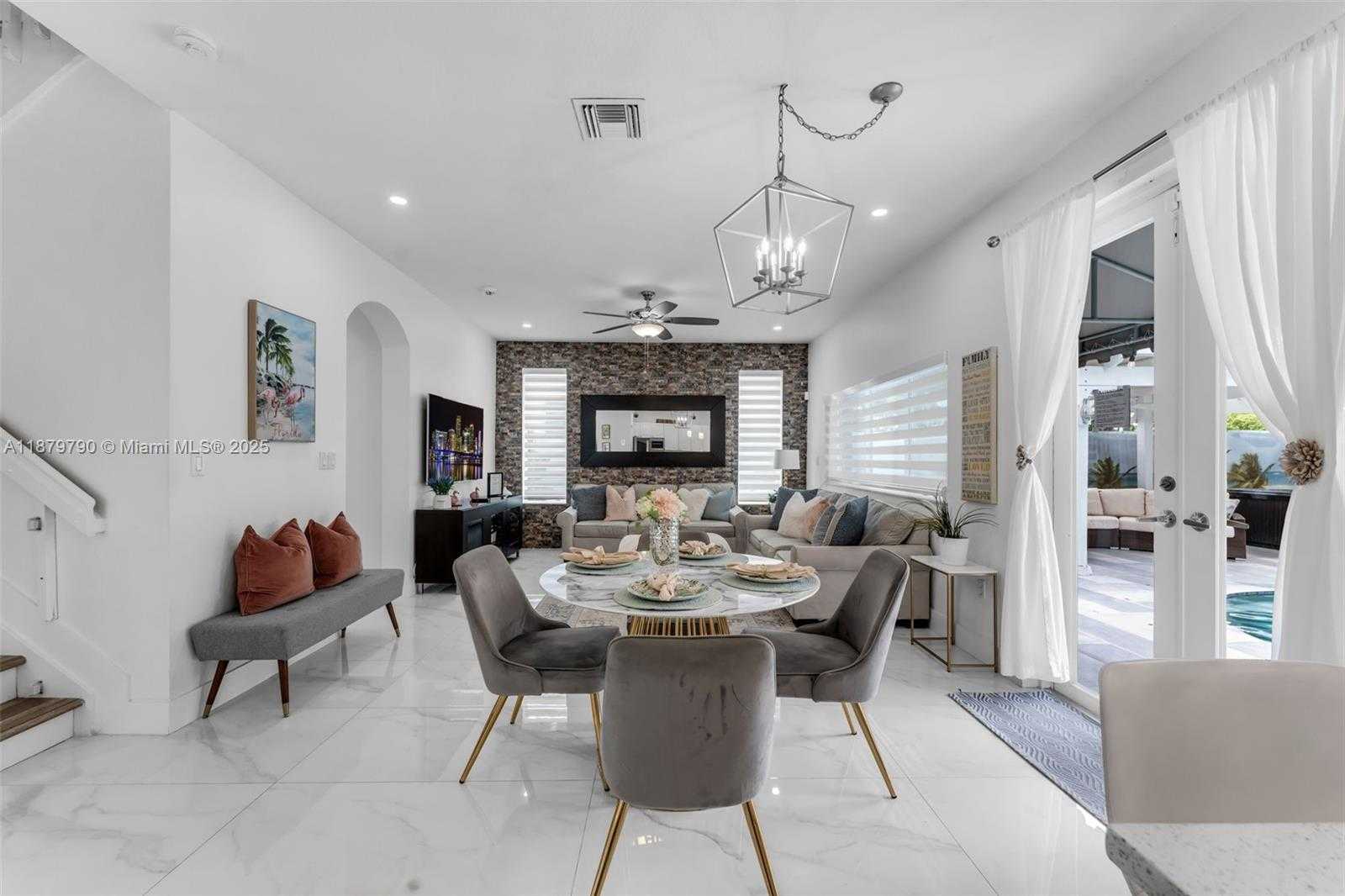 Small Image of 15740 SOUTH WEST 141ST ST, Miami Number 8