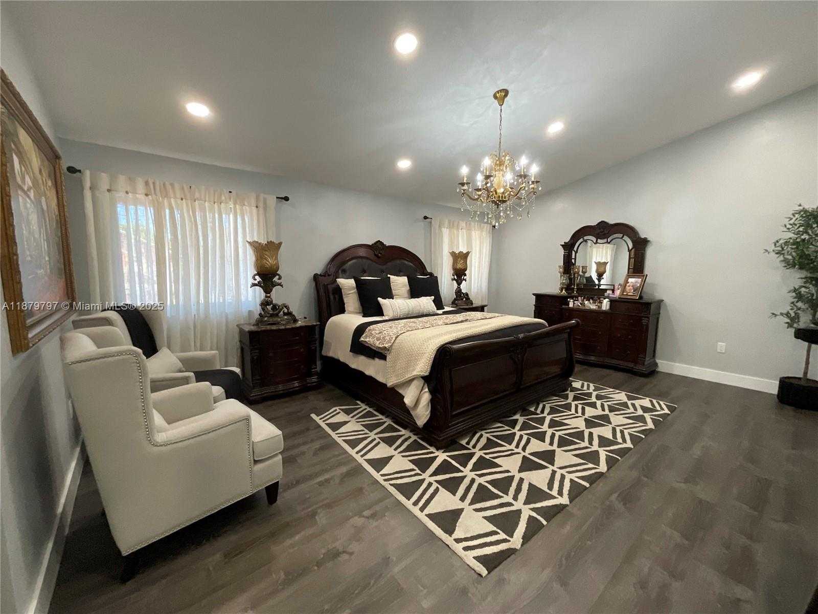 Small Image of 9710 SOUTH WEST 13TH ST #9710, Pembroke Pines Number 32