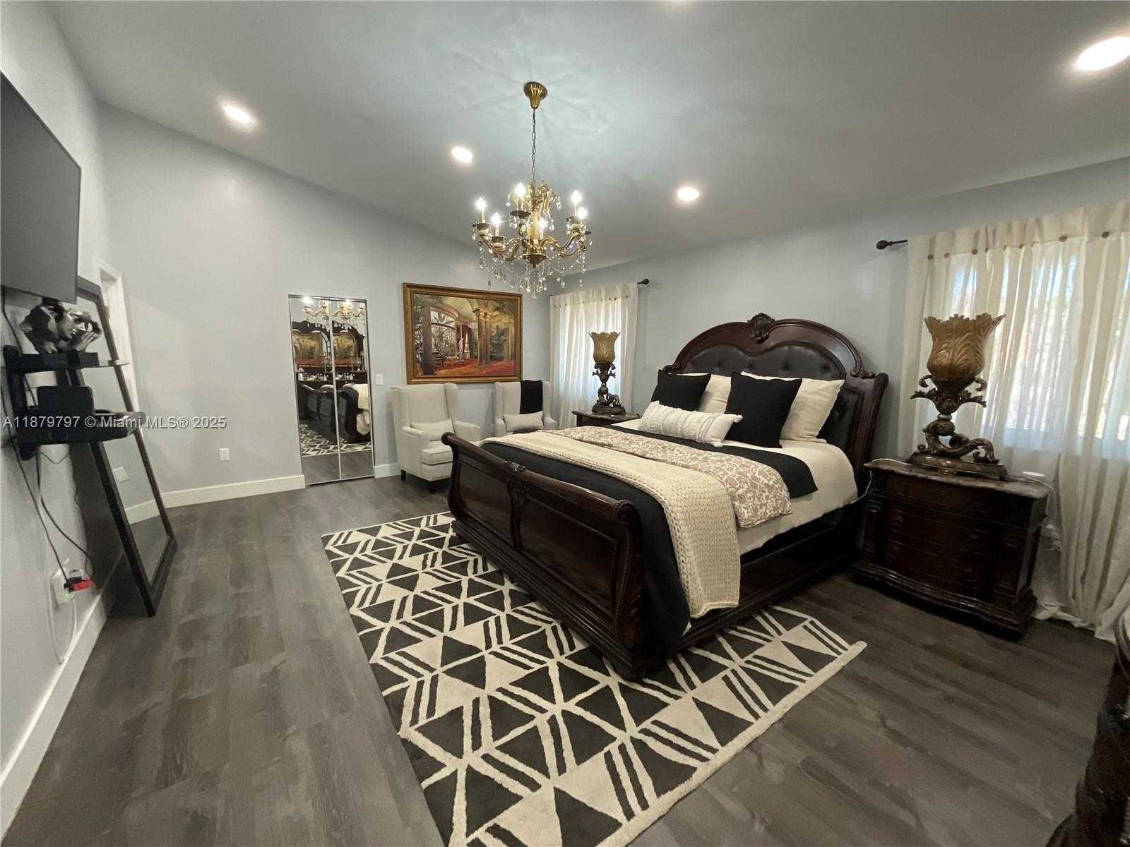 Small Image of 9710 SOUTH WEST 13TH ST #9710, Pembroke Pines Number 33