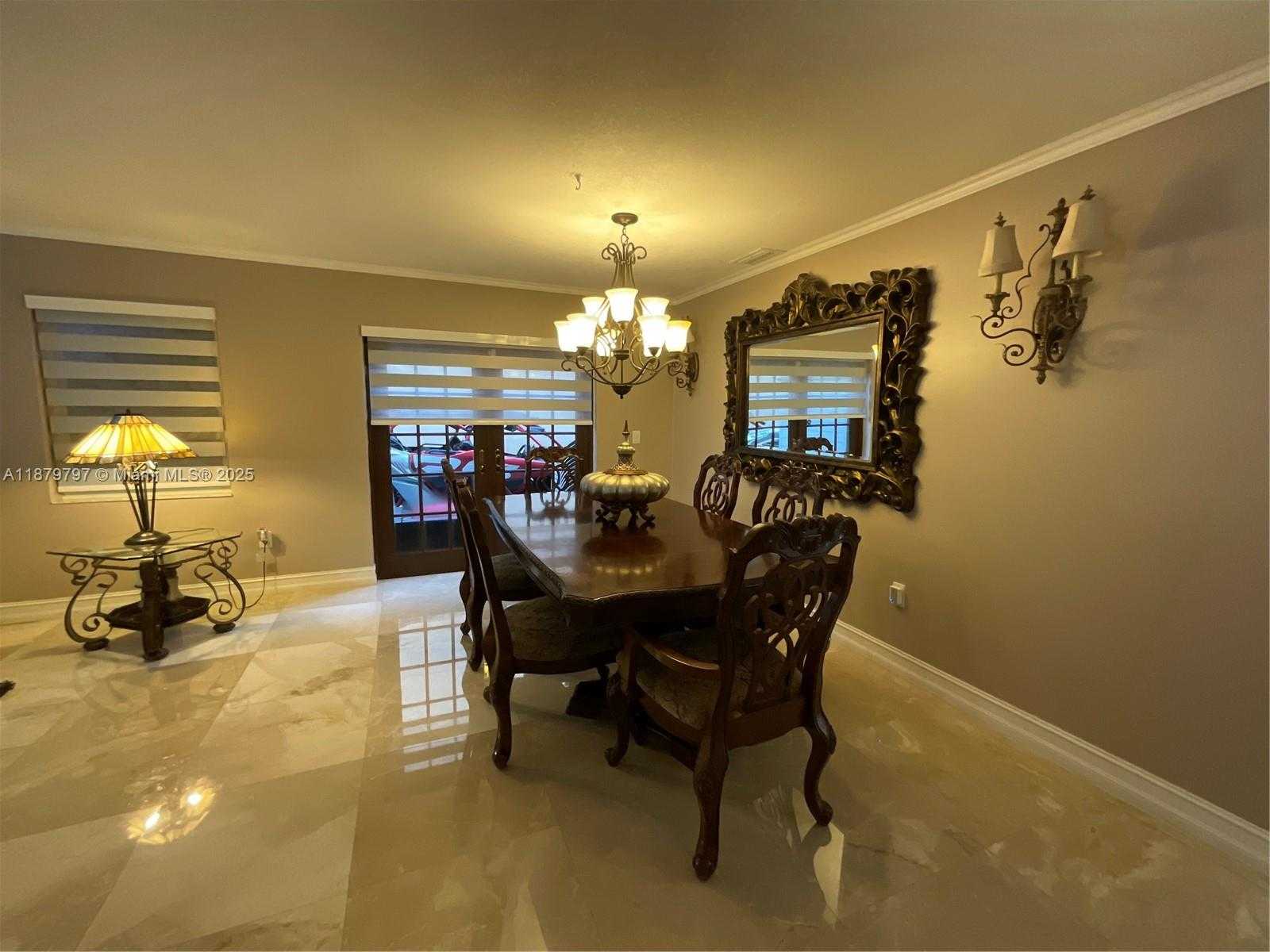 Small Image of 9710 SOUTH WEST 13TH ST #9710, Pembroke Pines Number 5