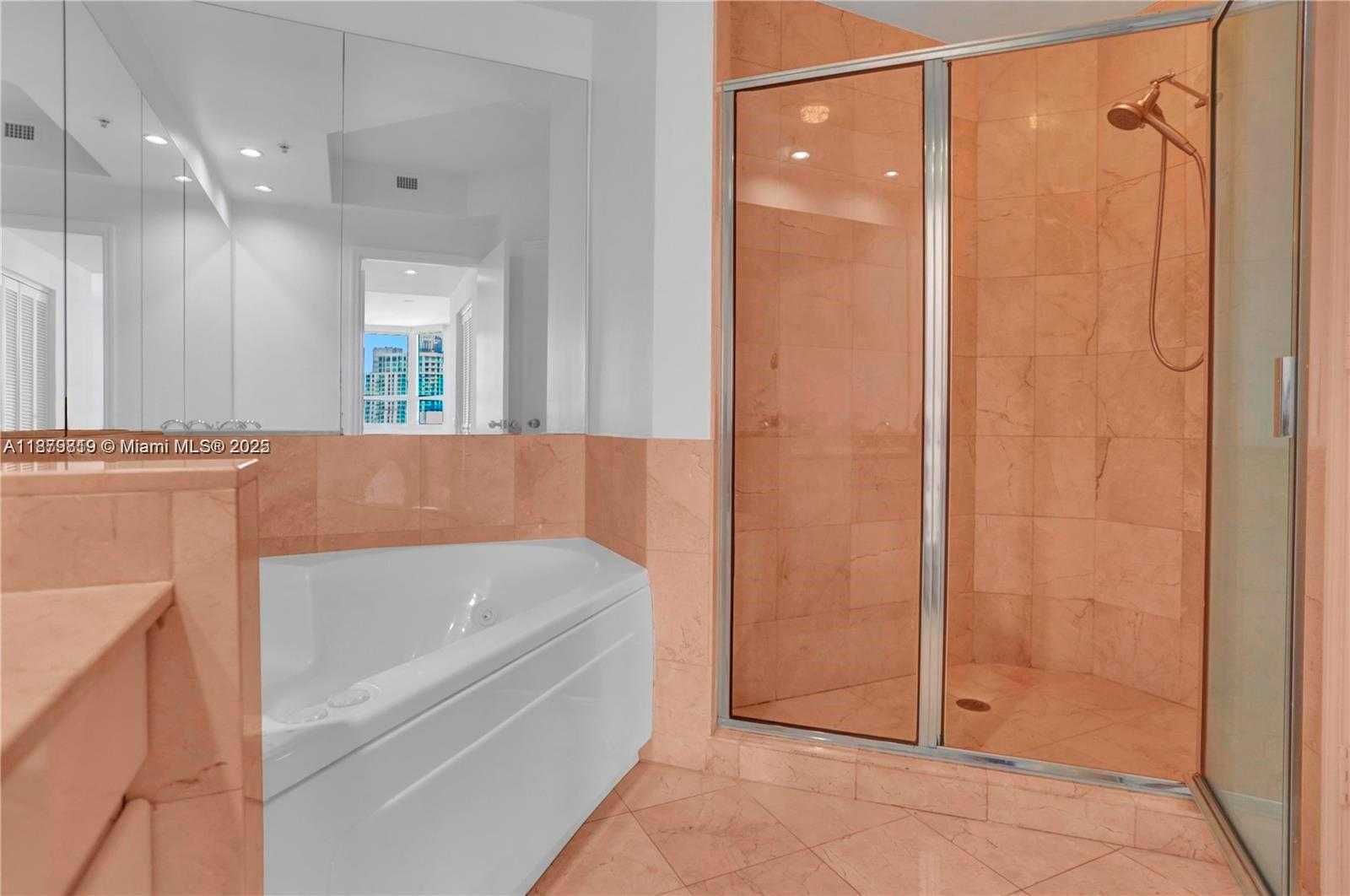 Small Image of 808 BRICKELL KEY DR #3105, Miami Number 12