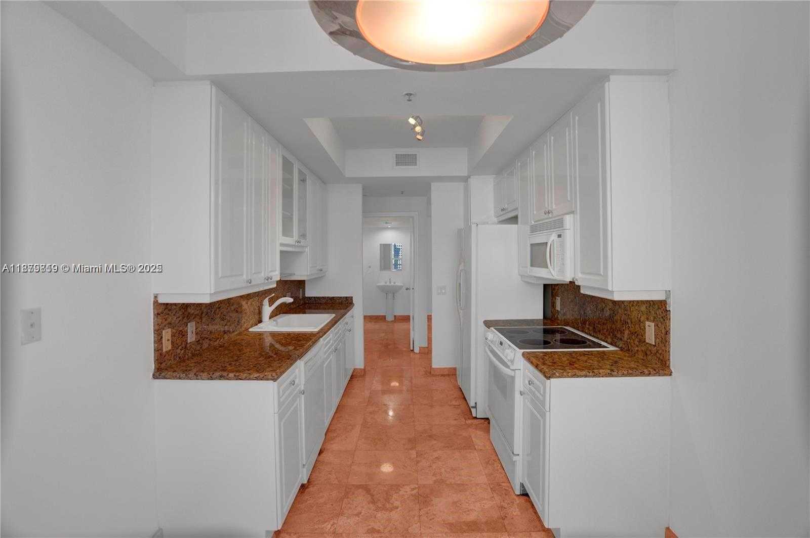 Small Image of 808 BRICKELL KEY DR #3105, Miami Number 22