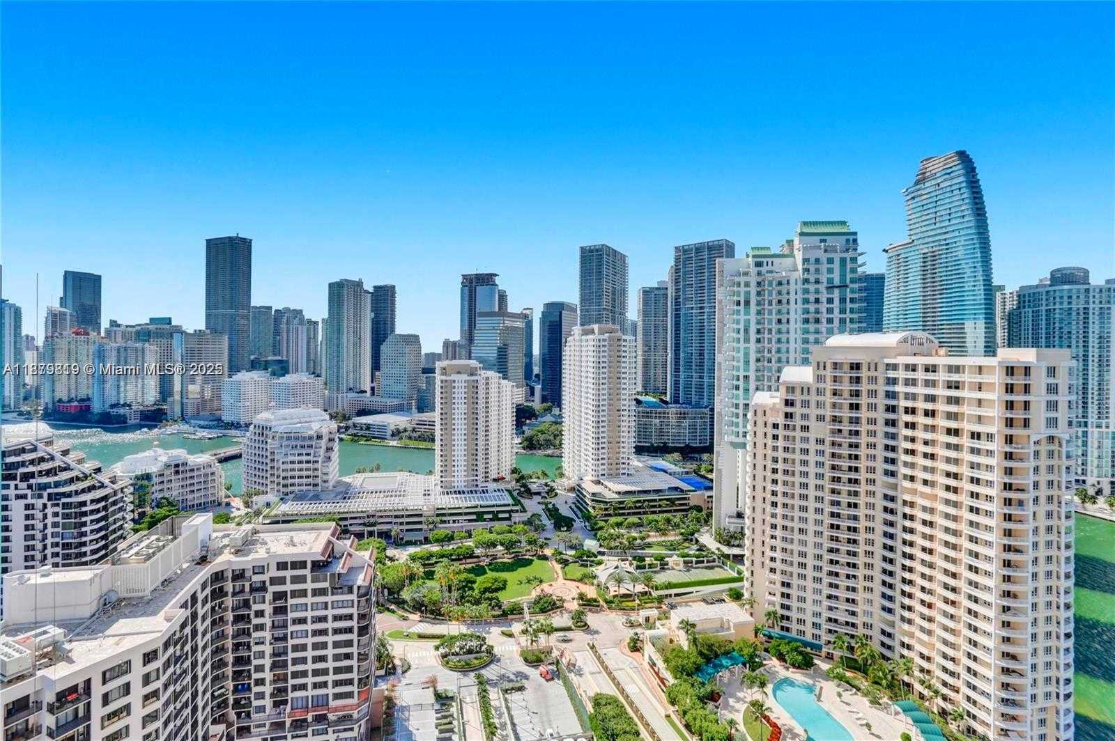 Small Image of 808 BRICKELL KEY DR #3105, Miami Number 33