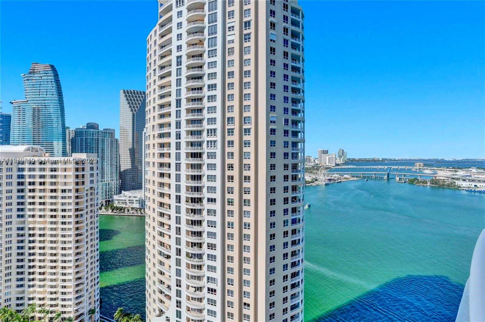 Small Image of 808 BRICKELL KEY DR #3105, Miami Number 34