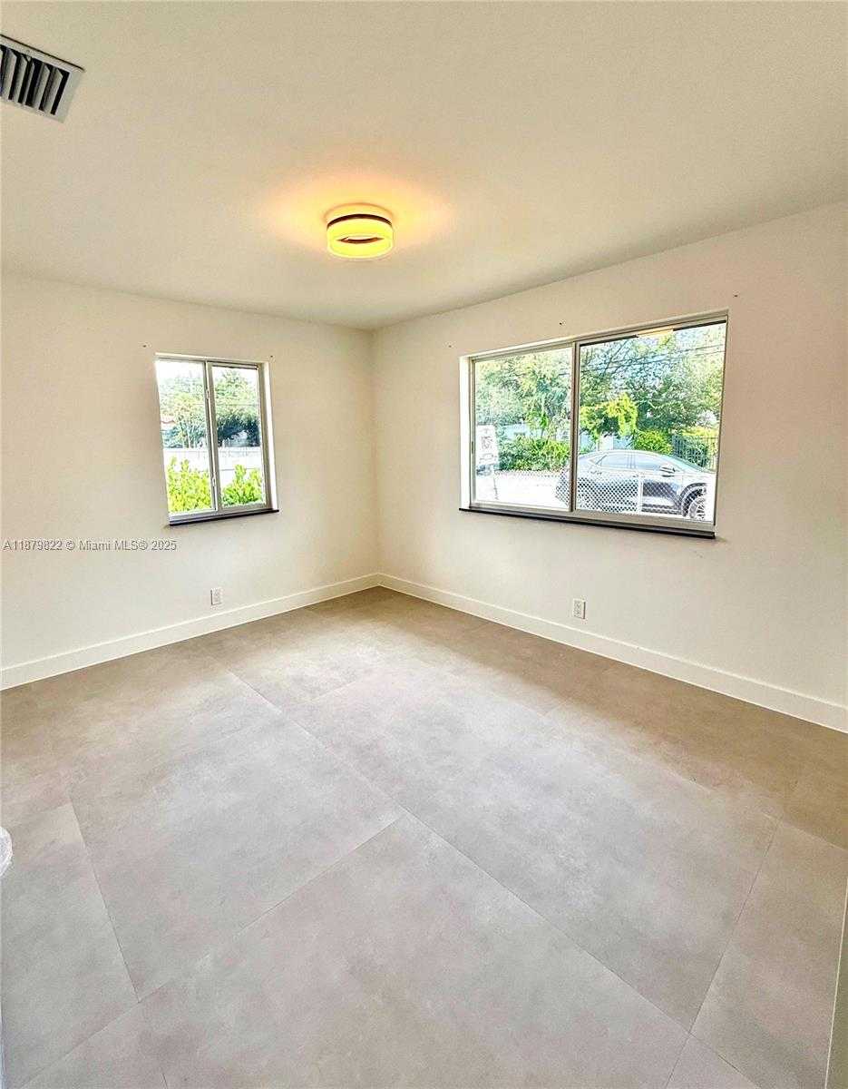 Small Image of 5700 NORTH WEST 8 AVE, Miami Number 5