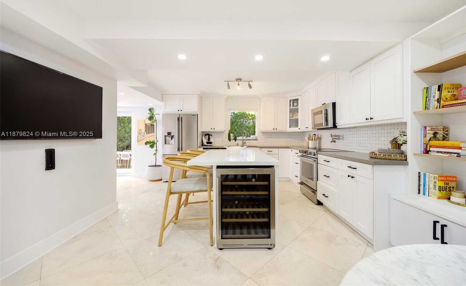 Small Image of 1208 MARIANA AVE, Coral Gables Number 10