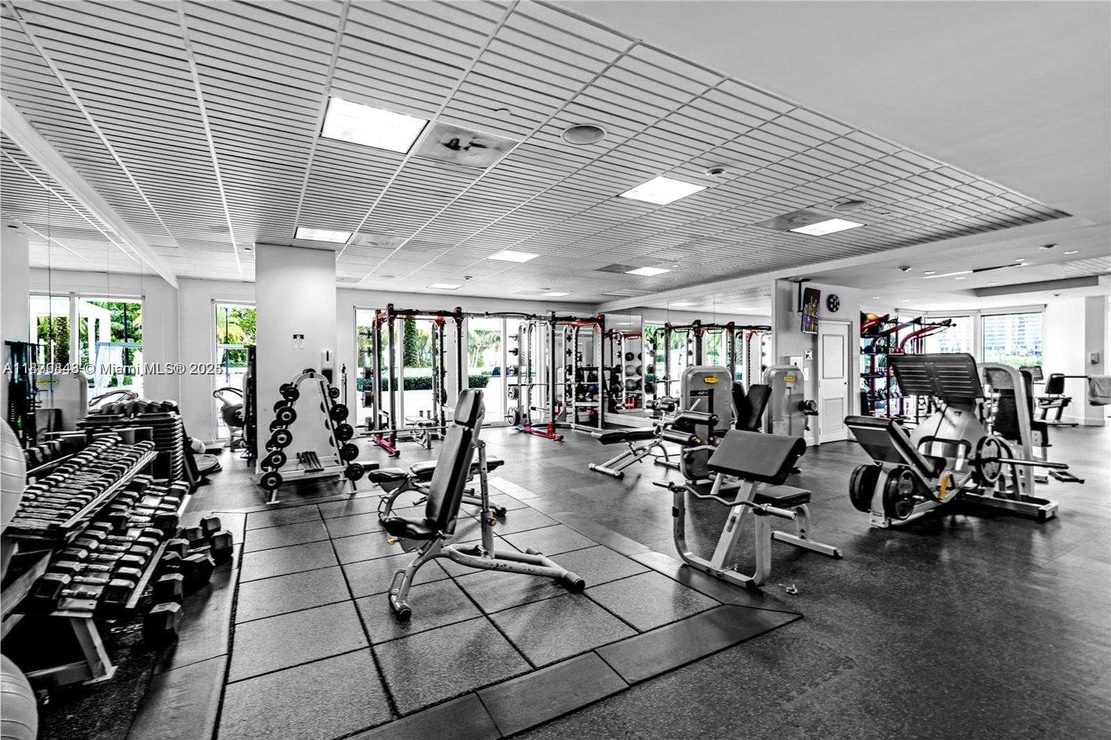 Small Image of 3301 NORTH EAST 183RD ST #1805, Aventura Number 34