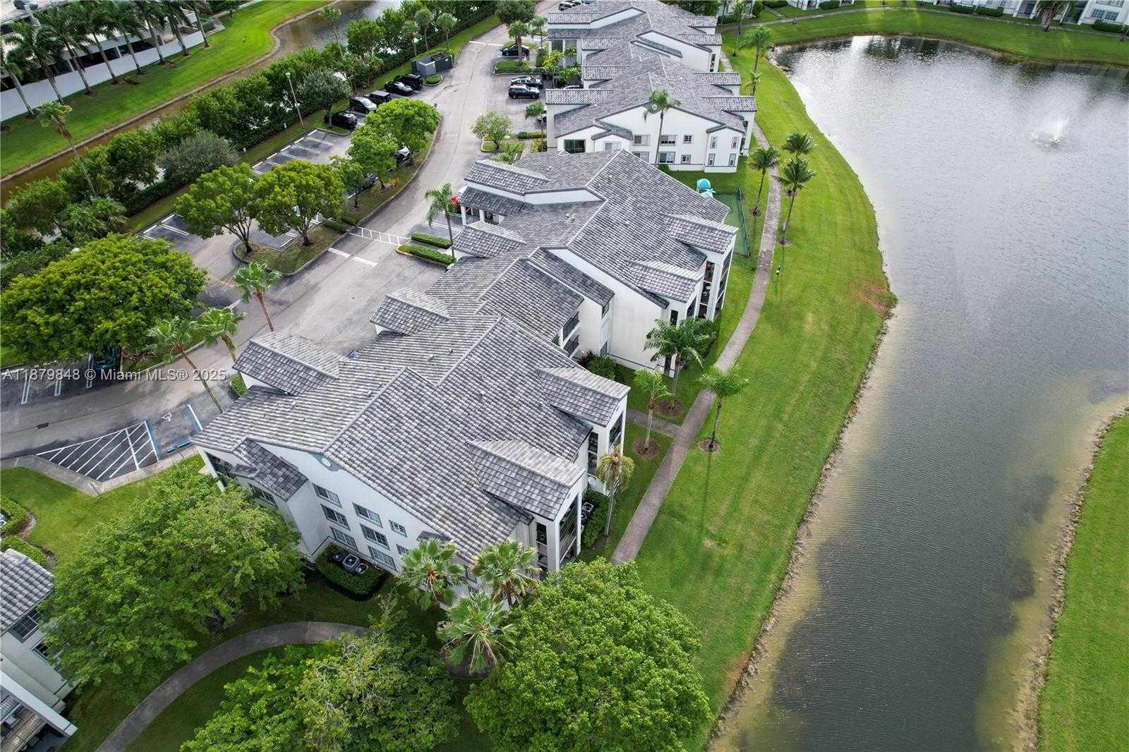 Small Image of 4360 NORTH WEST 107TH AVE #204, Doral Number 18