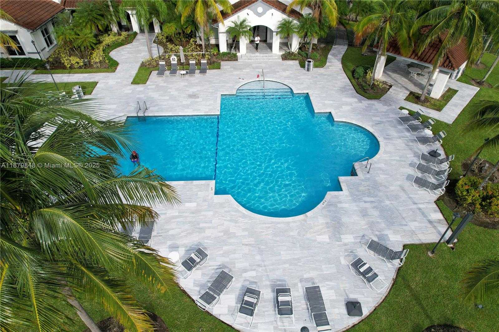 Small Image of 4360 NORTH WEST 107TH AVE #204, Doral Number 24