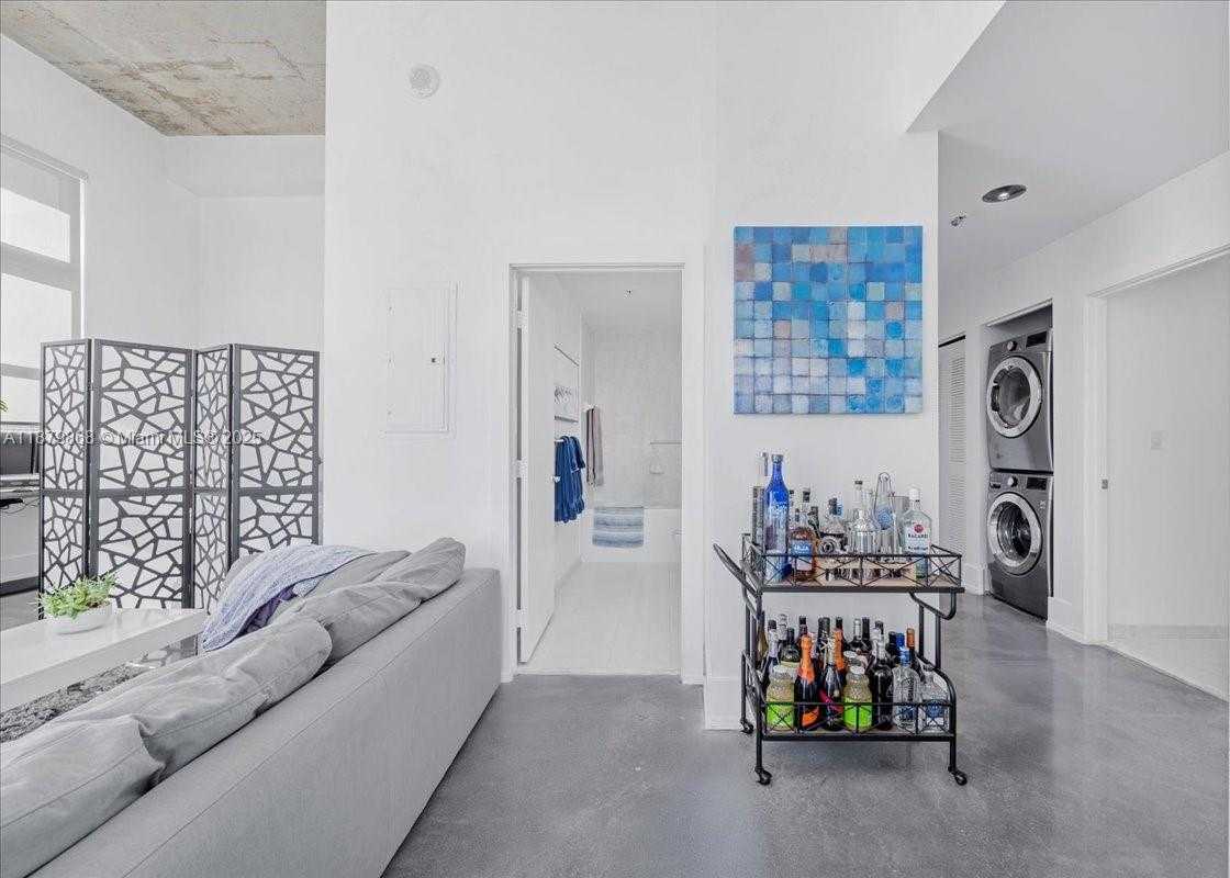 Small Image of 133 NORTH EAST 2ND AVE #3601, Miami Number 11