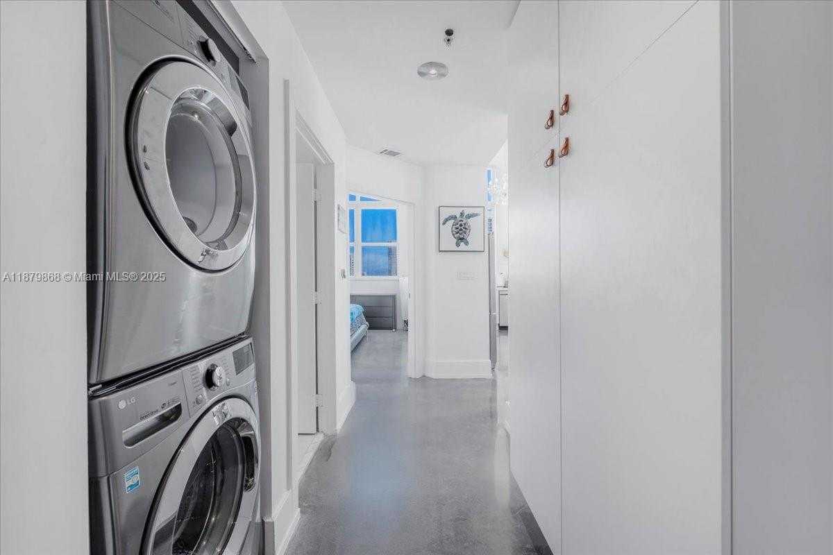 Small Image of 133 NORTH EAST 2ND AVE #3601, Miami Number 38