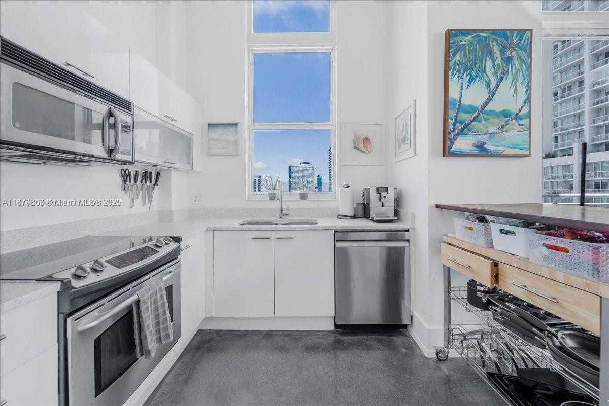 Small Image of 133 NORTH EAST 2ND AVE #3601, Miami Number 5