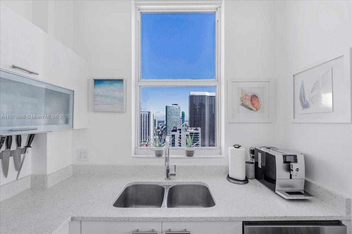 Small Image of 133 NORTH EAST 2ND AVE #3601, Miami Number 7
