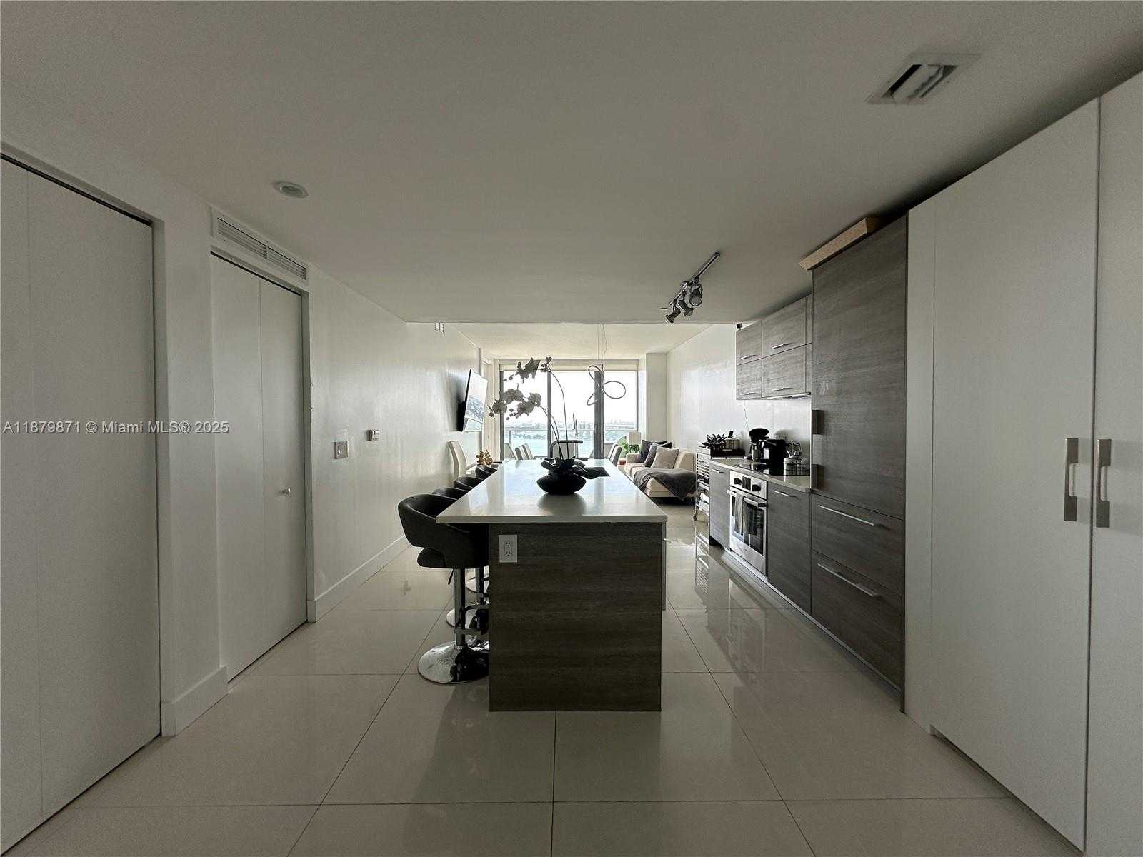 Small Image of 650 NORTH EAST 32ND ST #3405, Miami Number 3