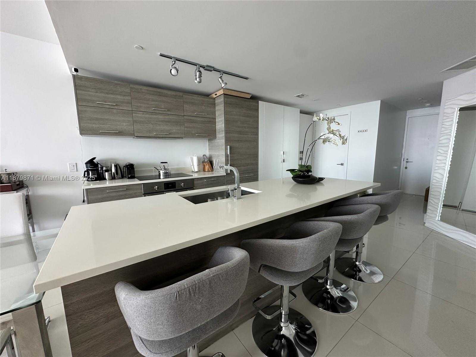Small Image of 650 NORTH EAST 32ND ST #3405, Miami Number 7