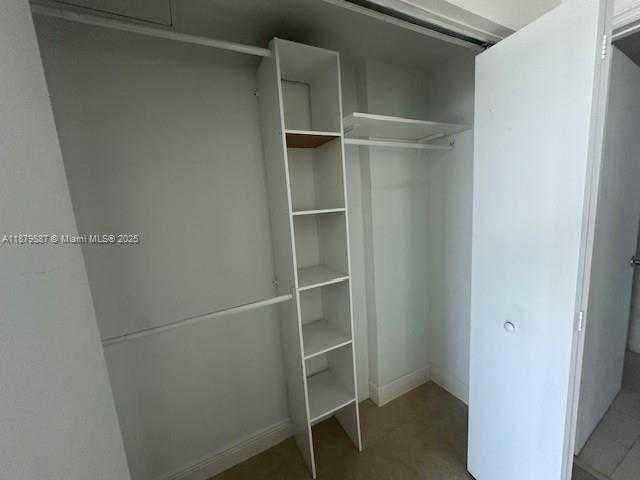 Small Image of 60 SOUTH WEST 13TH ST #4407, Miami Number 13