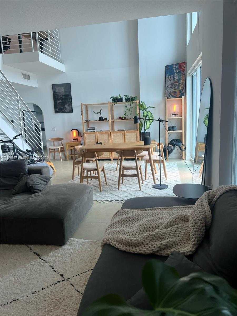 Small Image of 60 SOUTH WEST 13TH ST #4407, Miami Number 36