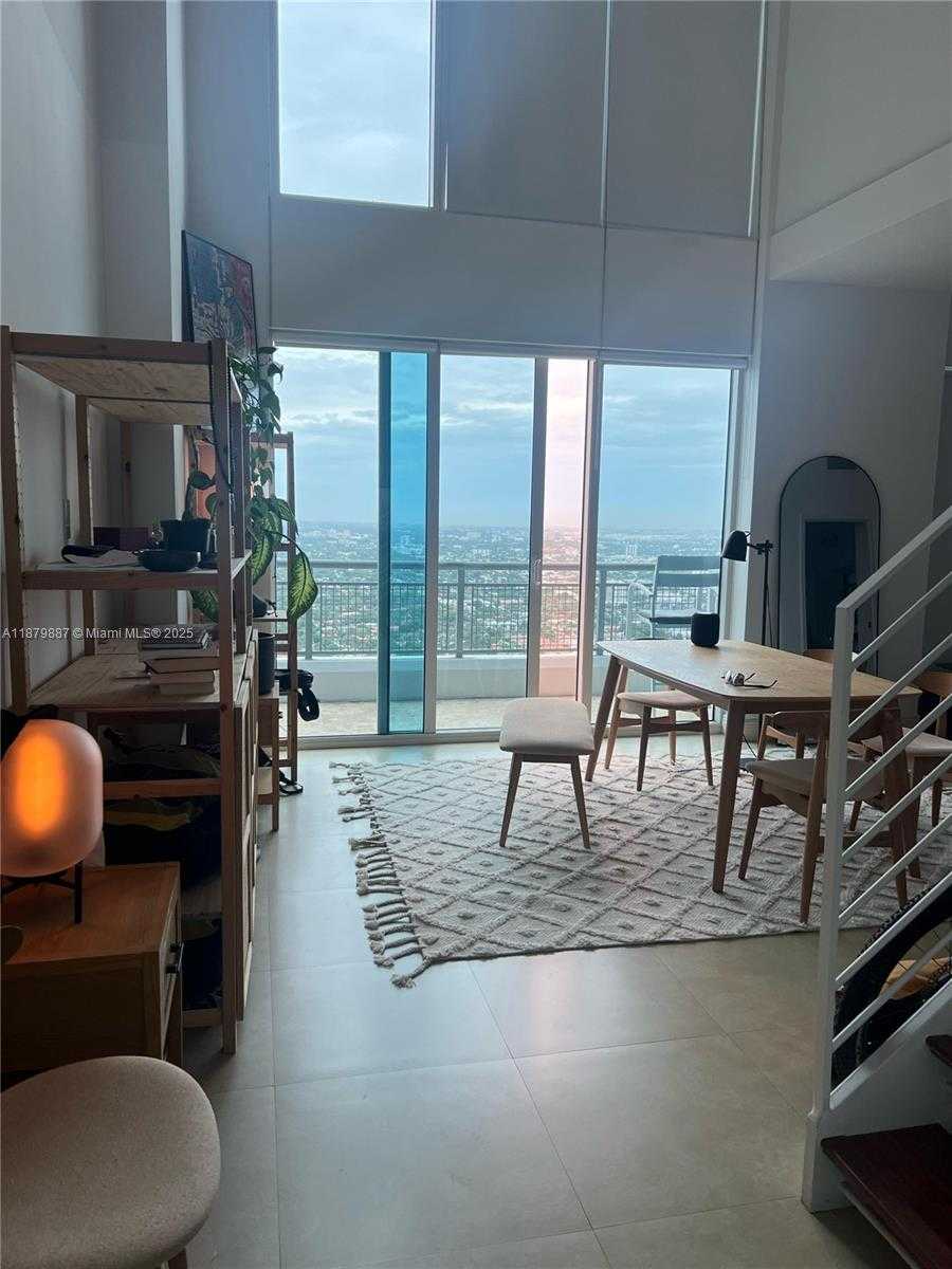 Small Image of 60 SOUTH WEST 13TH ST #4407, Miami Number 40
