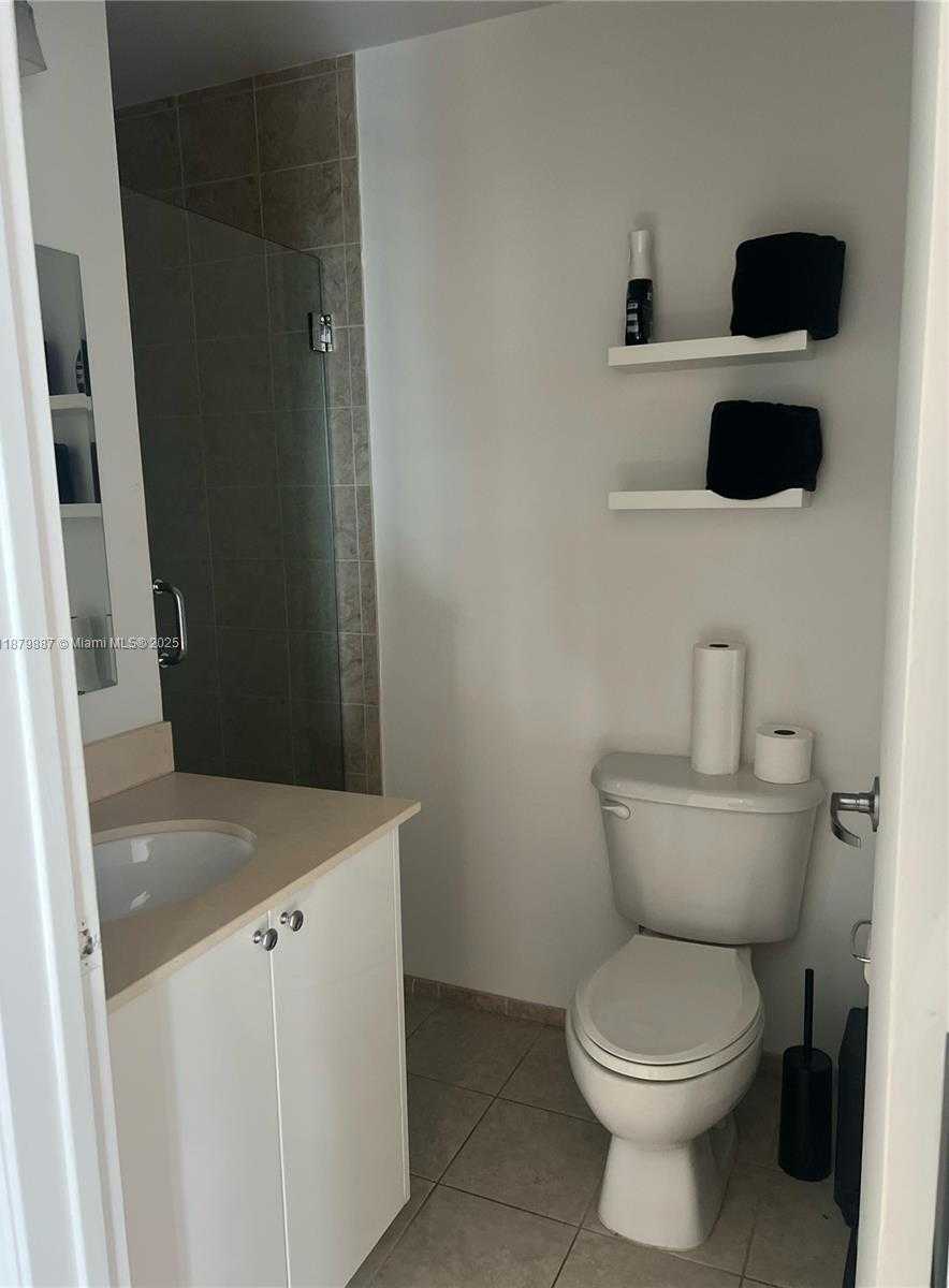 Small Image of 60 SOUTH WEST 13TH ST #4407, Miami Number 45