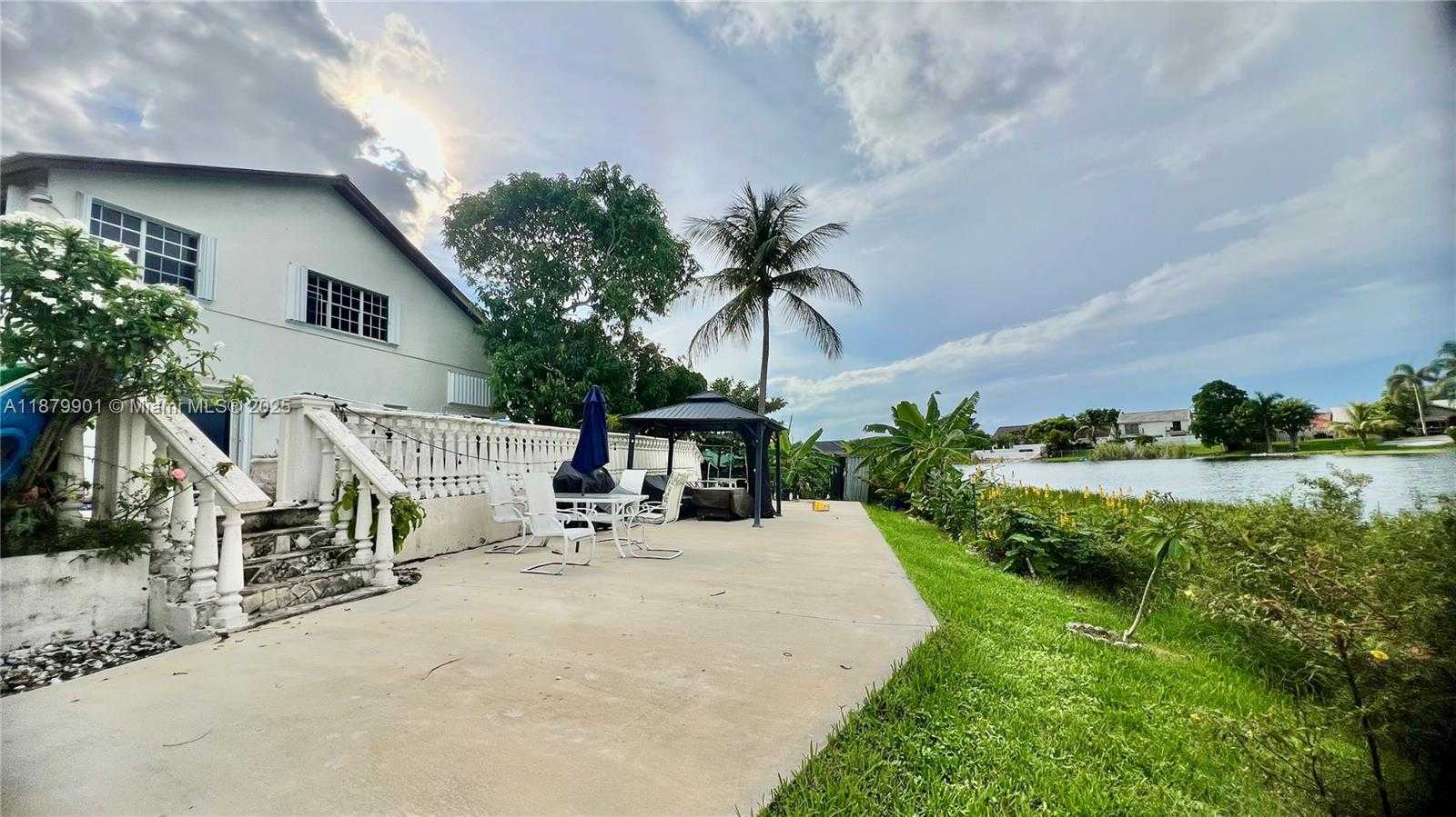 Small Image of 15321 SOUTH WEST 59TH ST, Miami Number 6