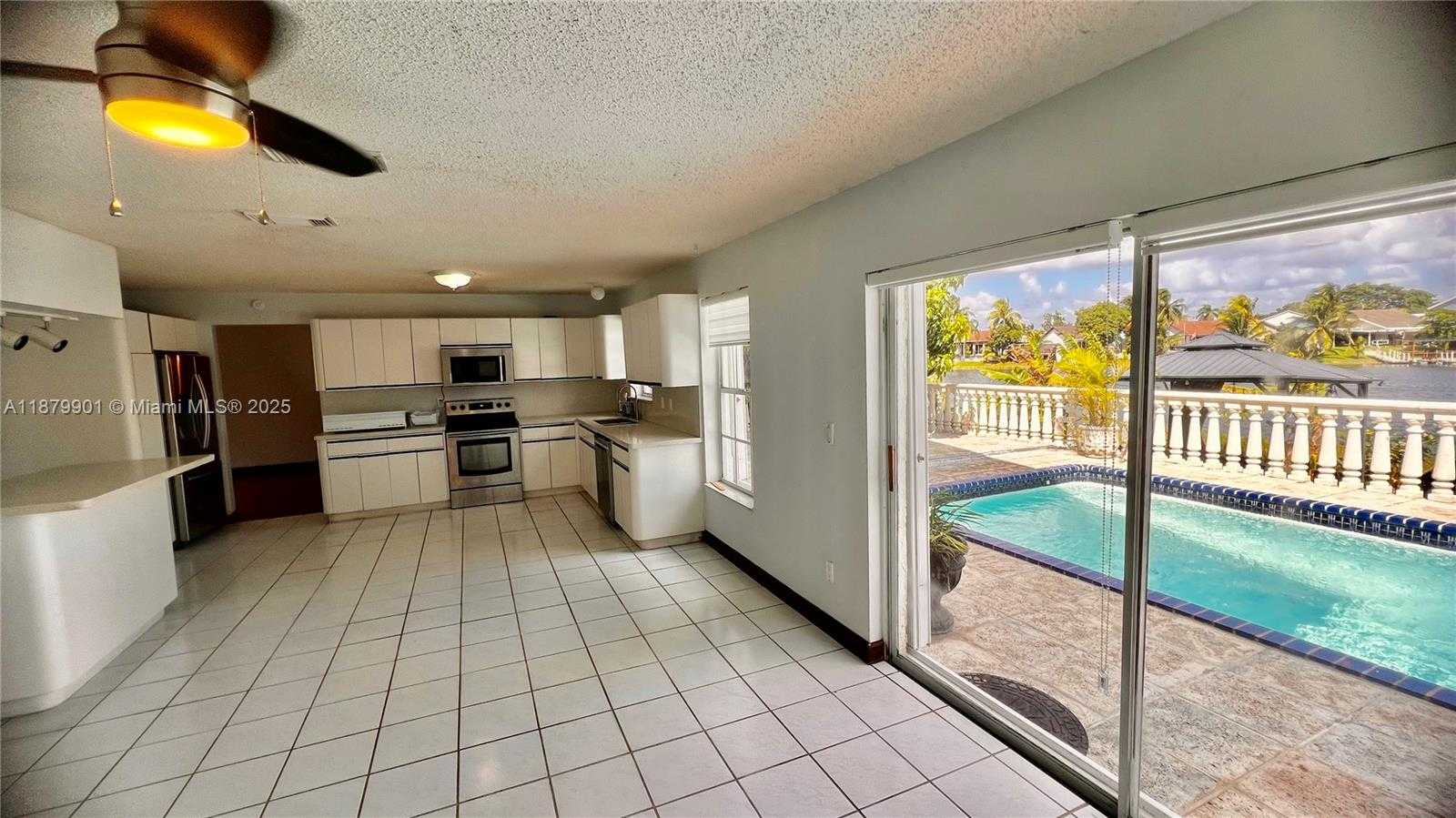 Small Image of 15321 SOUTH WEST 59TH ST, Miami Number 98