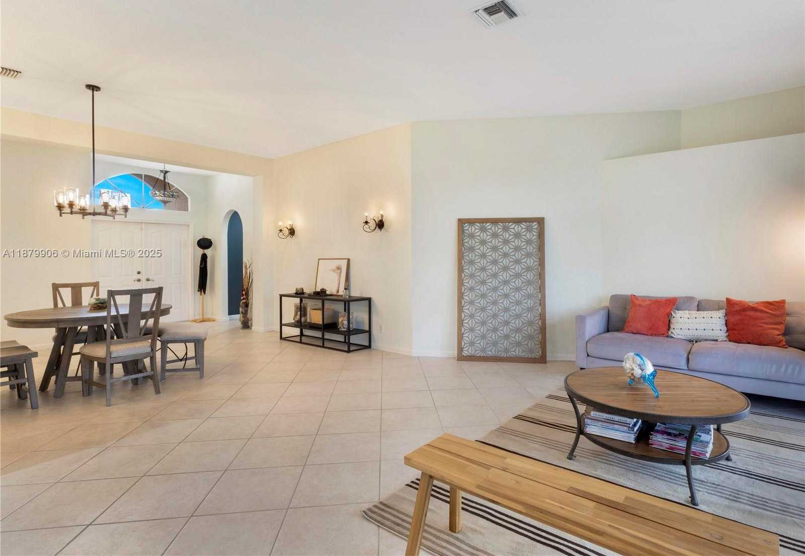 Small Image of 2549 EGRET LAKE DR, Green Acres Number 13