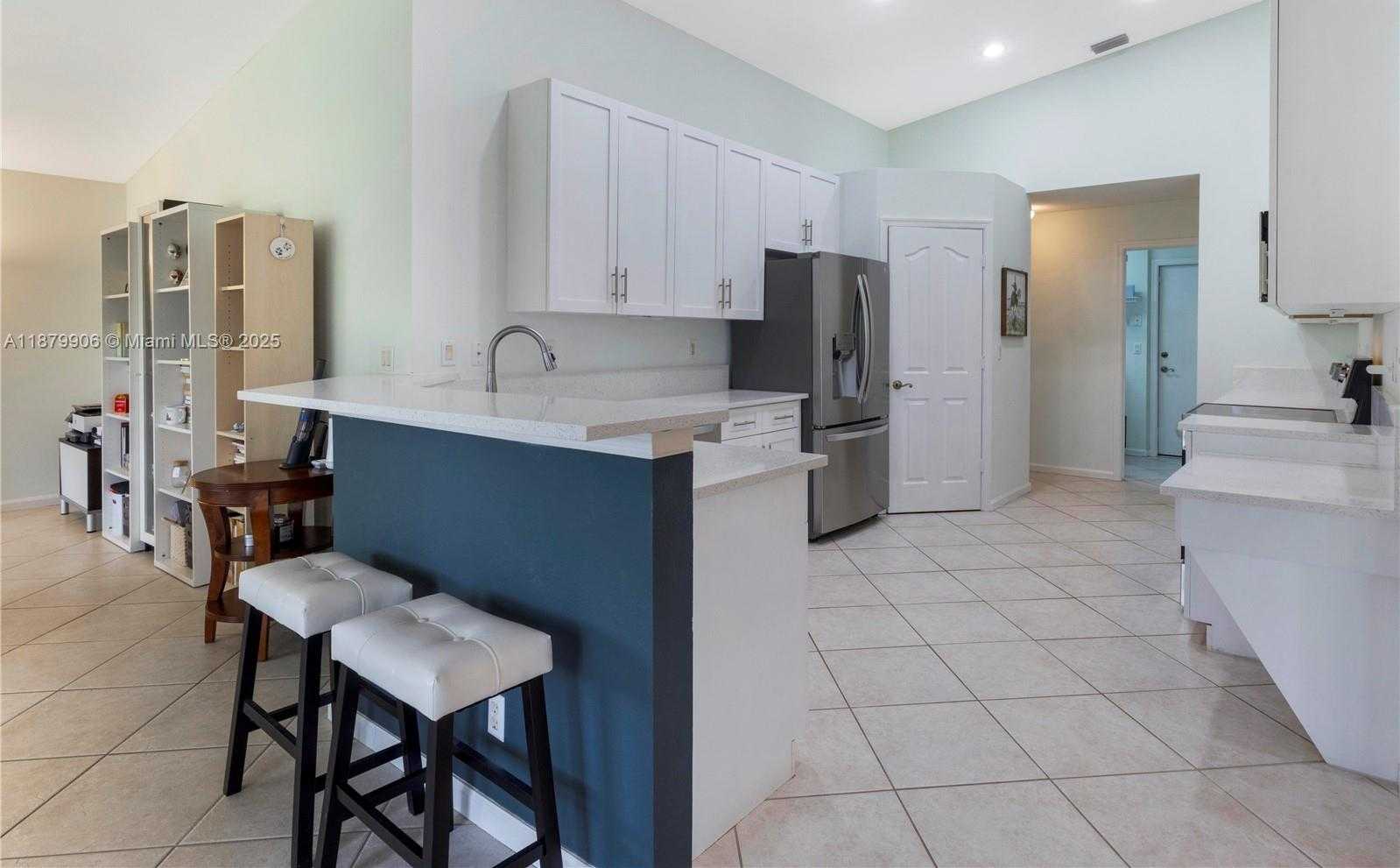 Small Image of 2549 EGRET LAKE DR, Green Acres Number 25