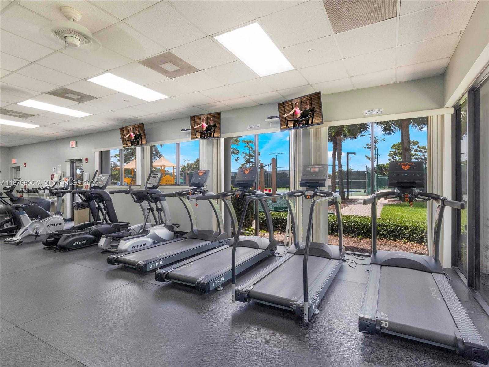Small Image of 2549 EGRET LAKE DR, Green Acres Number 34