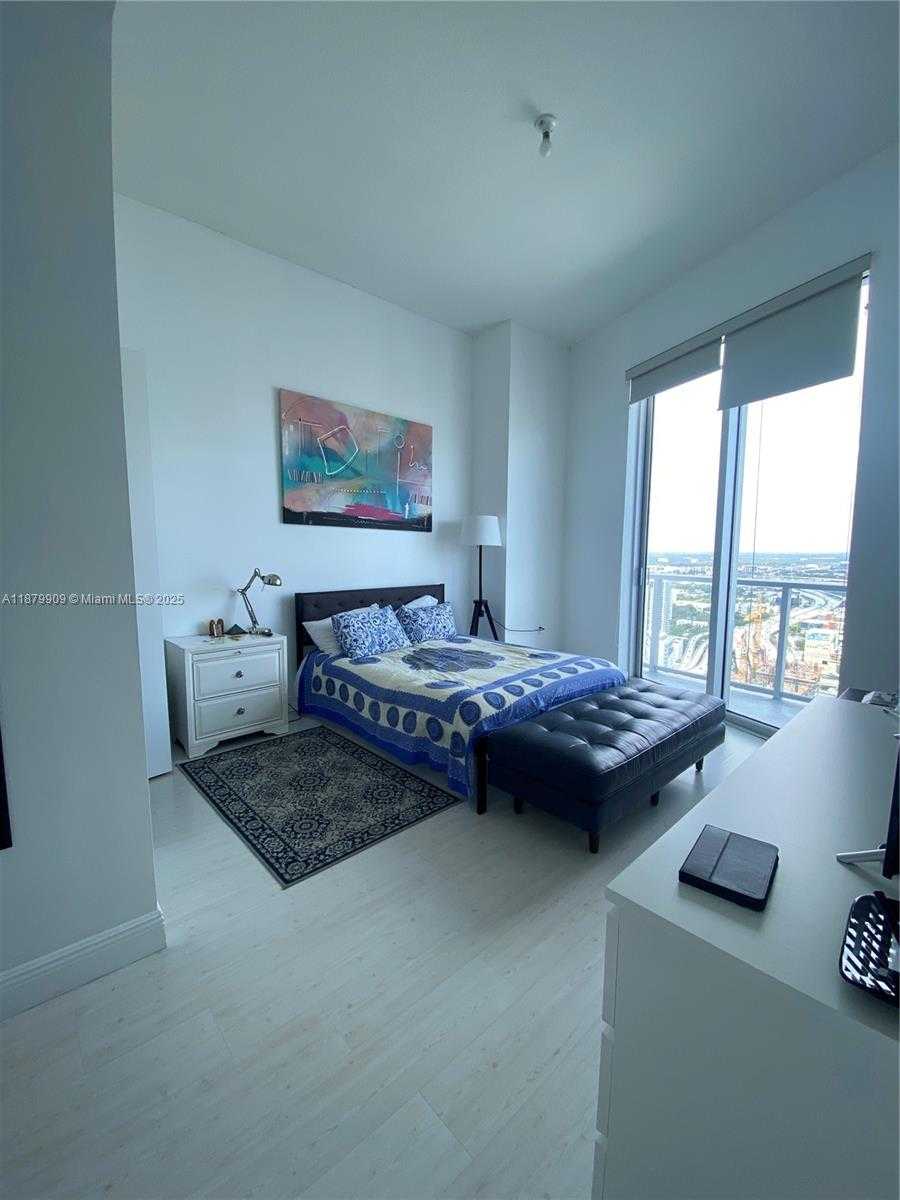 Small Image of 185 SOUTH WEST 7 ST #4405, Miami Number 5
