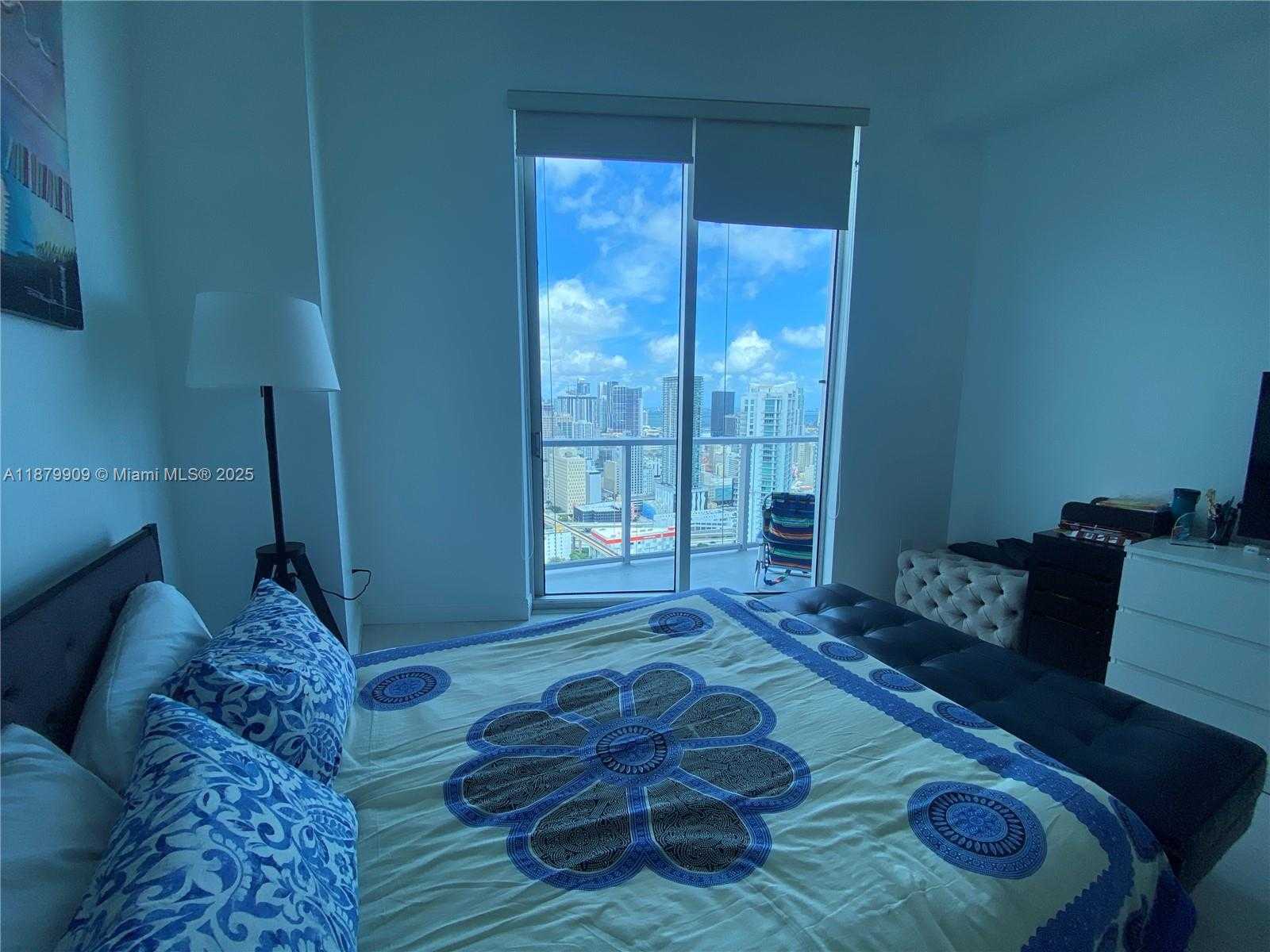 Small Image of 185 SOUTH WEST 7 ST #4405, Miami Number 9