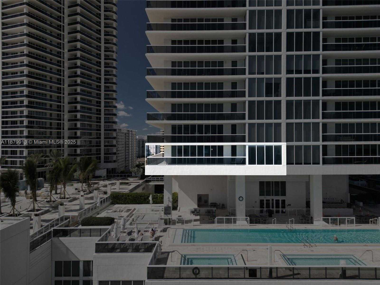 Small Image of 1830 SOUTH OCEAN DR #1002, Hallandale Beach Number 35