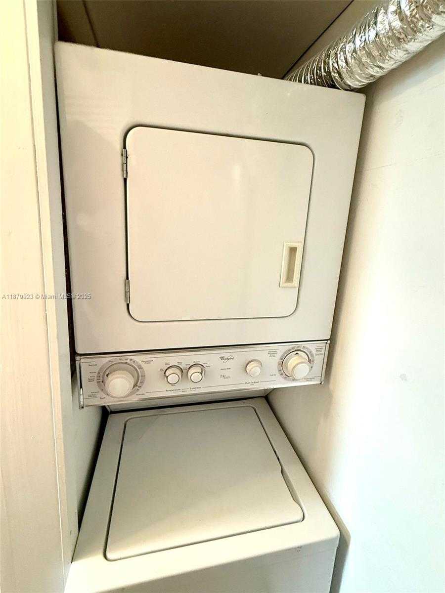Small Image of 900 JEFFERSON AVE #10, Miami Beach Number 11