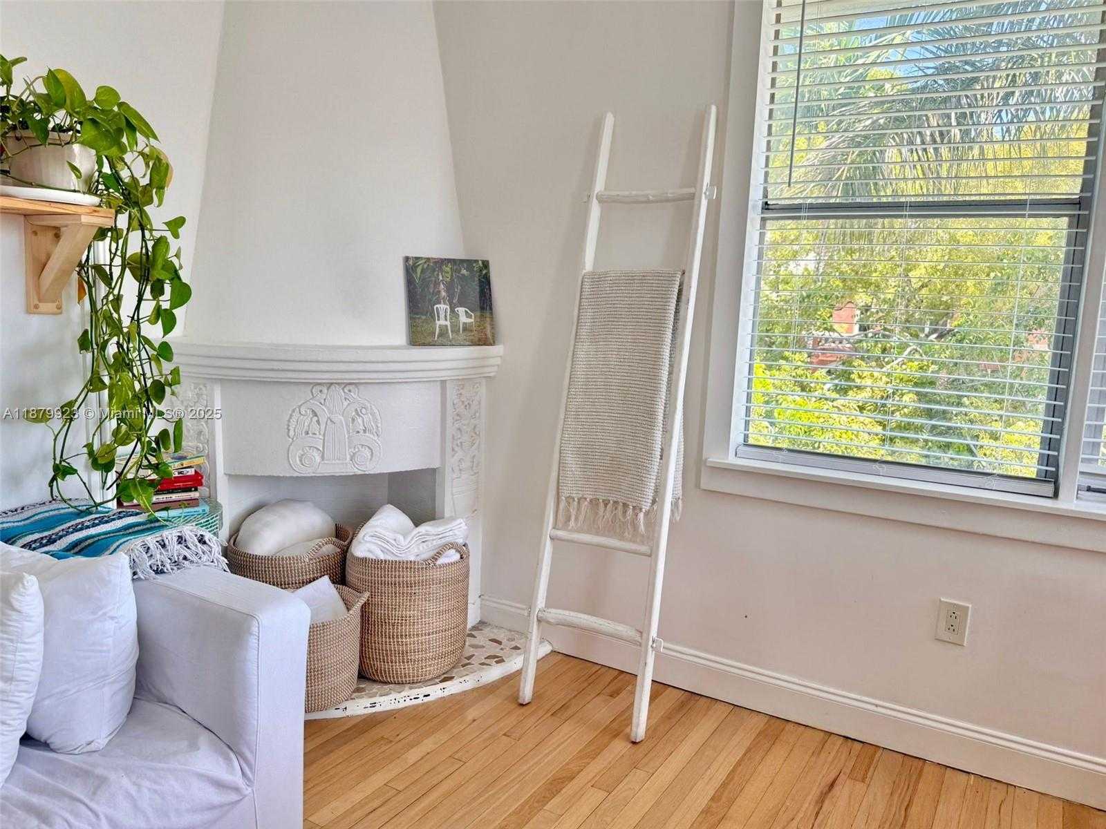 Small Image of 900 JEFFERSON AVE #10, Miami Beach Number 3