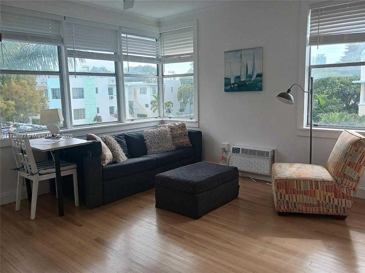 Small Image of 900 JEFFERSON AVE #10, Miami Beach Number 7
