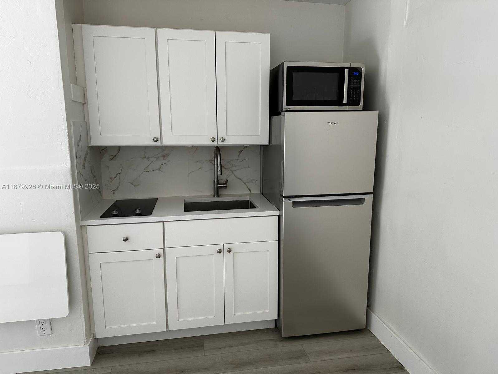 Small Image of 2115 NORTH 17TH CT #4, Hollywood Number 10