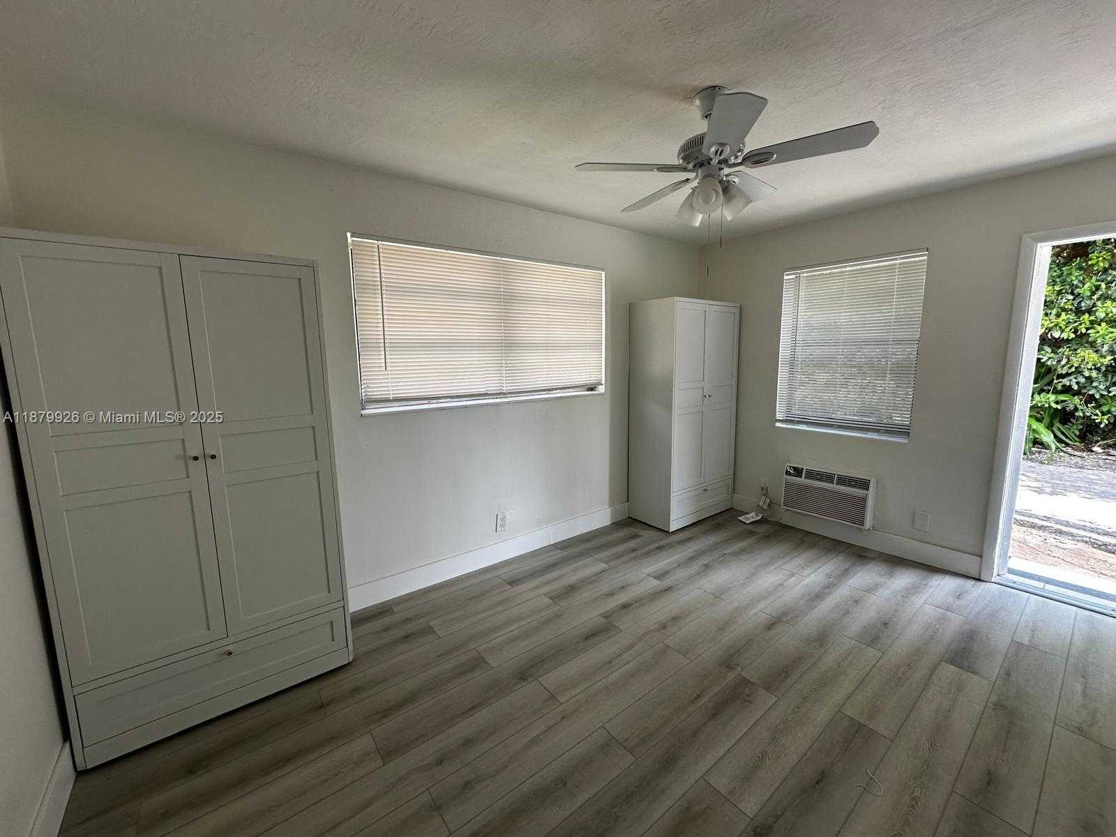 Small Image of 2115 NORTH 17TH CT #4, Hollywood Number 2