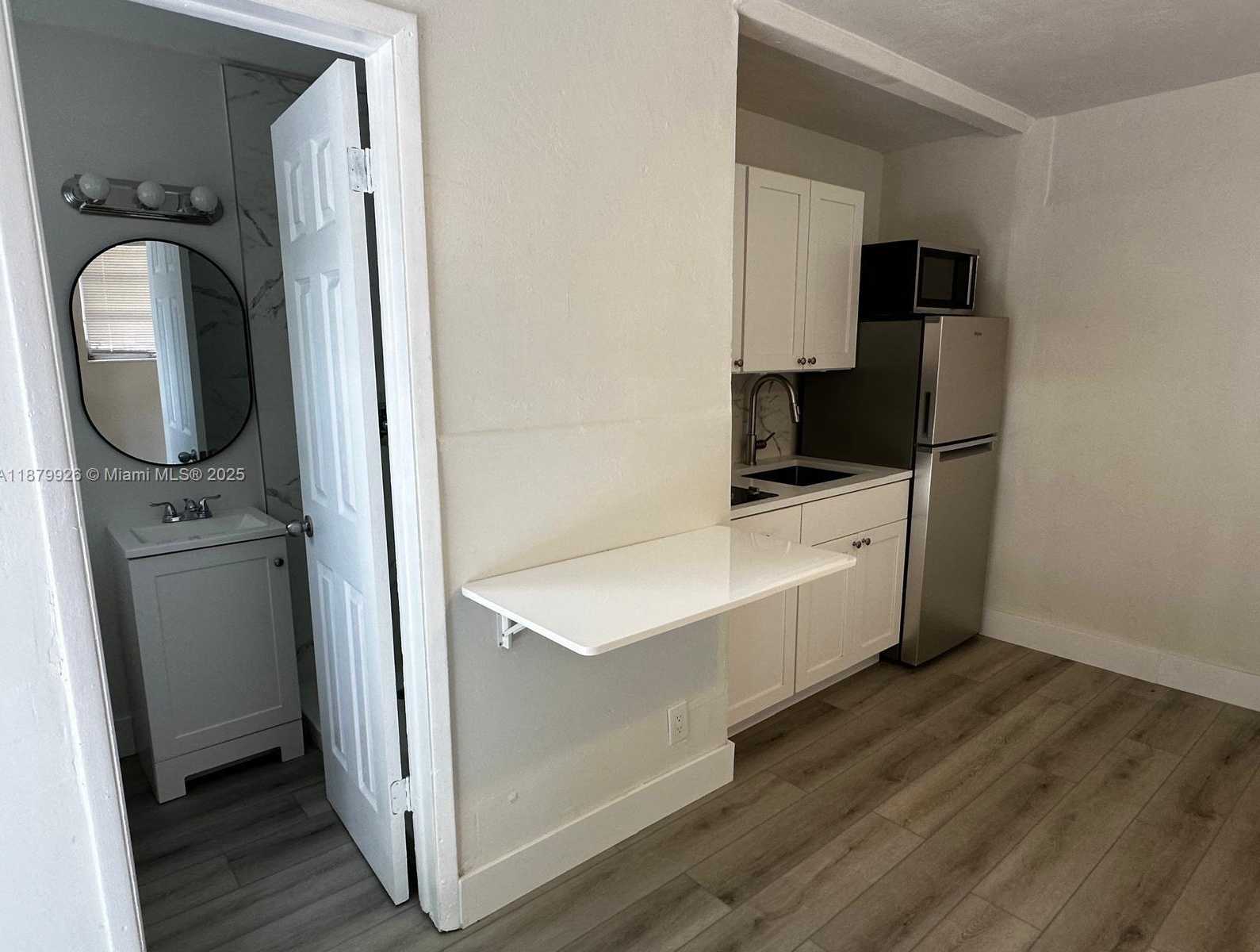 Small Image of 2115 NORTH 17TH CT #4, Hollywood Number 3