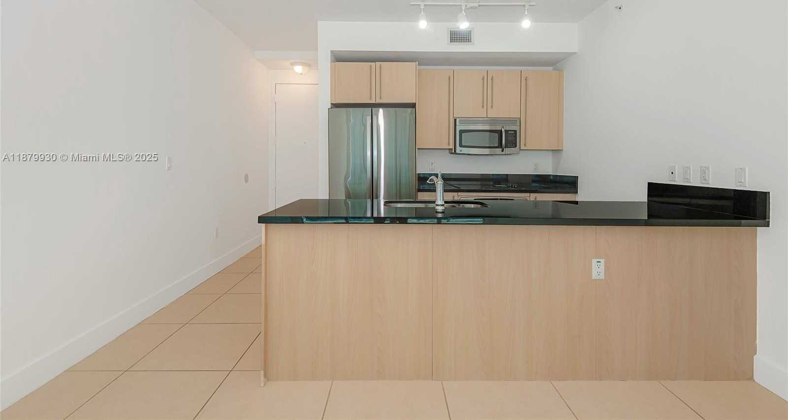 Small Image of 1111 SOUTH WEST 1ST AVE #1915-N, Miami Number 18