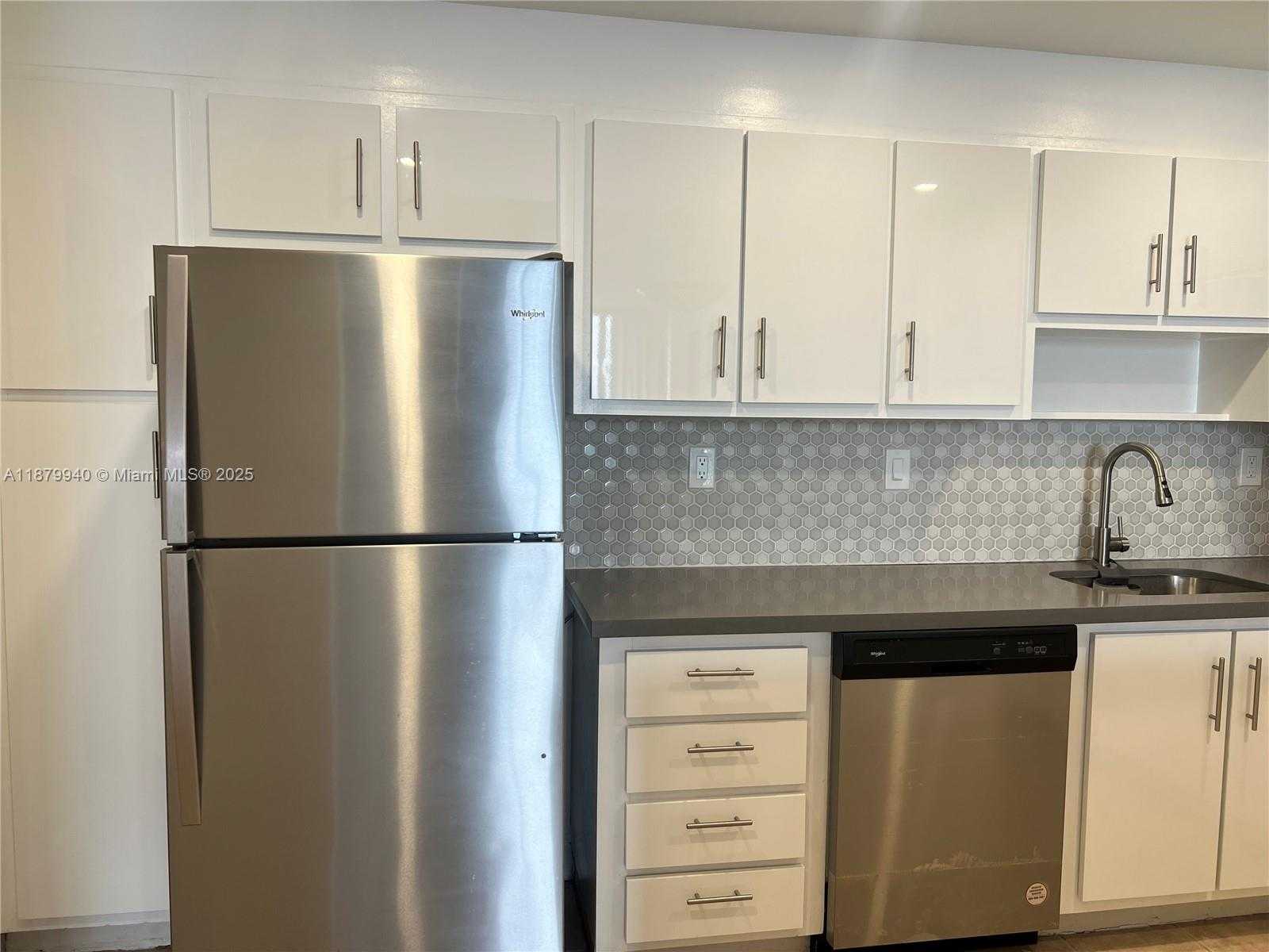Small Image of 19390 COLLINS AVE #PH-5, Sunny Isles Beach Number 6
