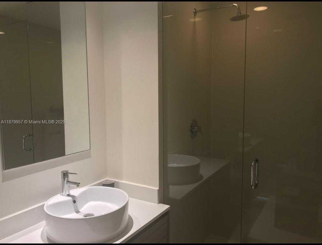 Small Image of 121 NORTH EAST 34TH ST #1809, Miami Number 24
