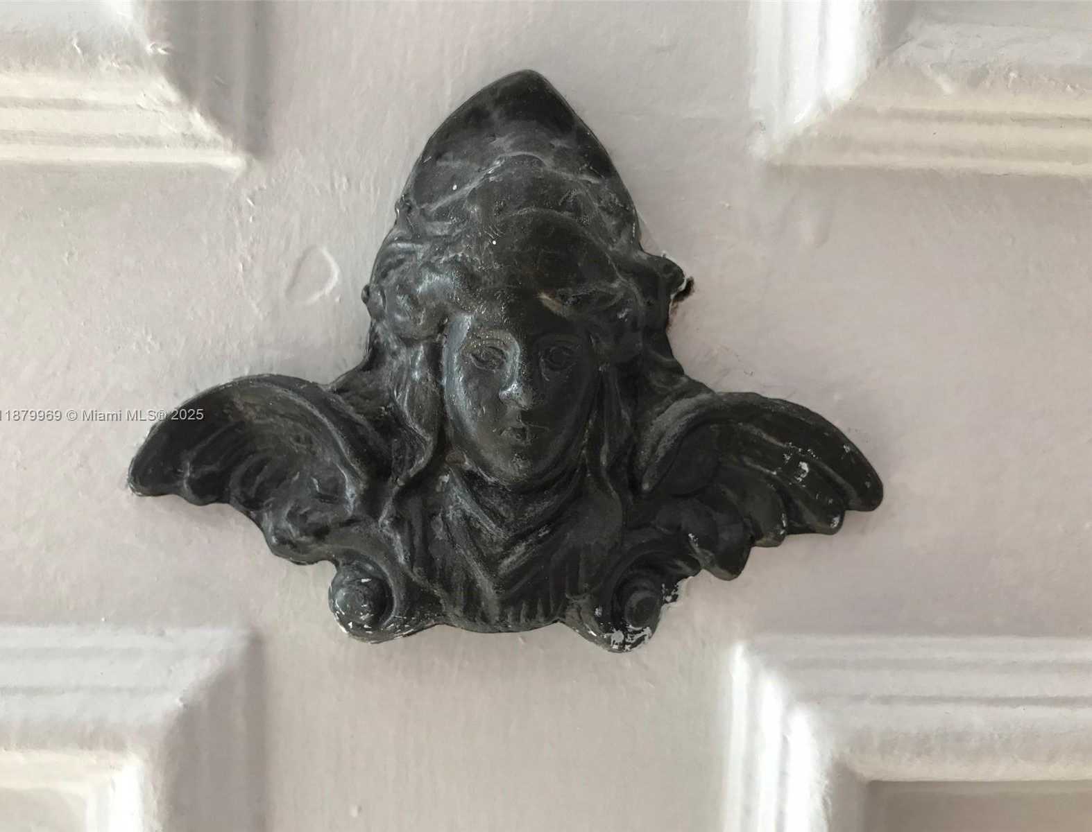 Small Image of 4575 POST AVE, Miami Beach Number 40
